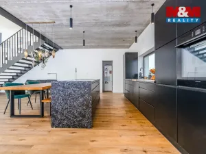 Prodej rodinného domu, Náchod, 224 m2