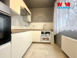 Prodej bytu 3+1, Chomutov, Písečná, 64 m2