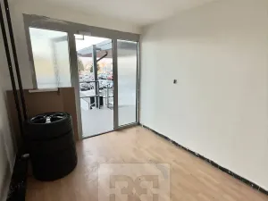 Pronájem komerční nemovitosti, Kladno, Čs. armády, 9 m2
