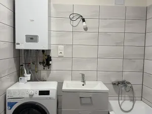 Pronájem bytu 2+1, Kroměříž, Velehradská, 67 m2