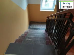 Pronájem bytu 1+kk, Liberec, Česká, 30 m2