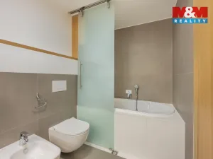 Prodej rodinného domu, Praha - Libuš, V Hrobech, 279 m2