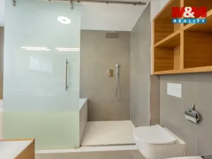 Prodej rodinného domu, Praha - Libuš, V Hrobech, 279 m2