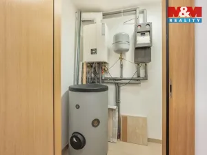 Prodej rodinného domu, Praha - Libuš, V Hrobech, 279 m2