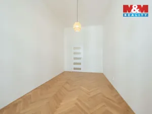 Prodej bytu 3+1, Praha - Vinohrady, Balbínova, 96 m2