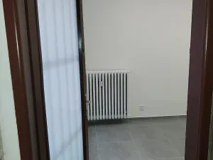 Pronájem obchodního prostoru, Praha - Holešovice, Františka Křížka, 90 m2