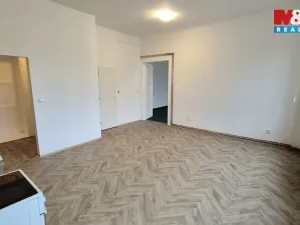 Pronájem bytu 2+kk, Kladno, T. G. Masaryka, 66 m2