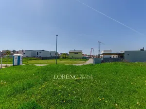 Prodej pozemku, Praha - Kbely, Ponikelská, 707 m2