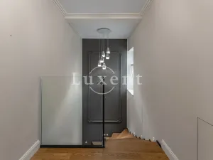 Prodej bytu 3+kk, Karlovy Vary, Vřídelní, 105 m2