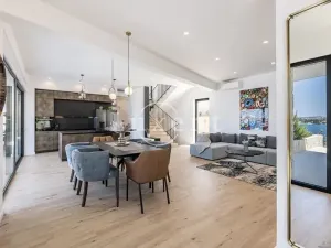 Prodej rodinného domu, Rogoznica, Chorvatsko, 270 m2