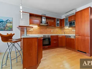 Prodej obchodního prostoru, Uherský Brod, Masarykovo nám., 275 m2