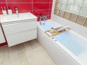 Prodej bytu 3+1, Poděbrady, Dr. Horákové, 86 m2