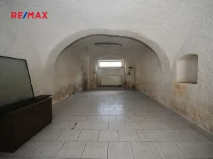 Prodej komerční nemovitosti, Církvice, 6984 m2