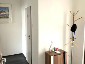 Pronájem bytu 2+1, Liberec - Liberec XXX-Vratislavice nad Nisou, Nad Školou, 51 m2