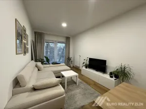Pronájem bytu 2+kk, Zlín, Ševcovská, 65 m2