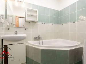 Pronájem bytu 3+kk, Opava, Kasárenská, 62 m2
