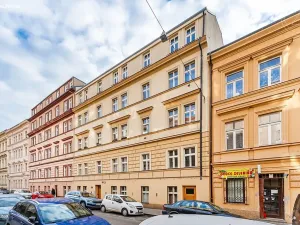 Prodej bytu 2+kk, Praha - Smíchov, Grafická, 49 m2