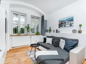 Prodej bytu 2+kk, Praha - Smíchov, Grafická, 49 m2