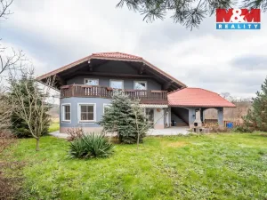 Prodej rodinného domu, Nenačovice, 240 m2