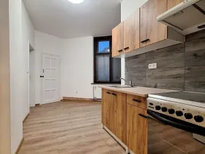 Pronájem bytu 1+1, Úpice, Palackého, 41 m2