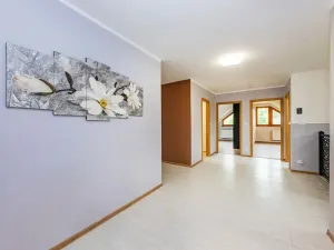 Prodej rodinného domu, Buš, 271 m2