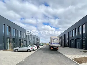 Pronájem skladu, Moravany, Modřická, 400 m2