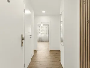 Pronájem bytu 2+kk, Praha - Chodov, Hněvkovského, 42 m2