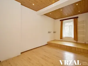 Pronájem bytu 2+kk, Plzeň, Lipová, 44 m2