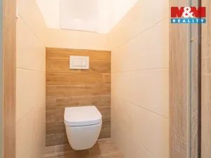 Prodej bytu 3+1, Písek - Hradiště, K Háječku, 74 m2