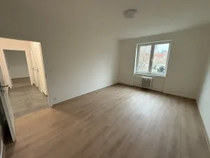 Prodej bytu 2+1, Praha - Záběhlice, Trenčínská, 52 m2