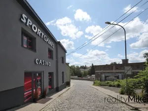 Pronájem obchodního prostoru, Liberec, Na Žižkově, 351 m2