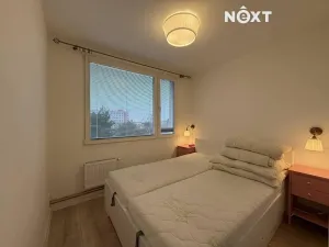 Pronájem bytu 2+kk, Praha - Řepy, Bazovského, 36 m2