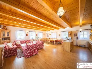 Prodej rodinného domu, Cvikov, 210 m2