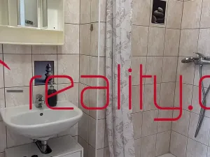 Pronájem bytu 2+1, Karlovy Vary, Kamenického, 65 m2