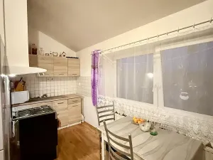 Pronájem bytu 2+kk, Kutná Hora, U Koruny, 45 m2