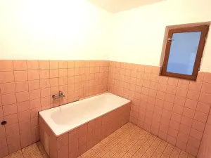 Prodej vícegeneračního domu, Libice nad Doubravou, 250 m2