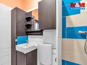 Prodej bytu 2+kk, Lázně Bělohrad, Třetí strana, 35 m2