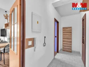 Prodej bytu 2+kk, Lázně Bělohrad, Třetí strana, 35 m2