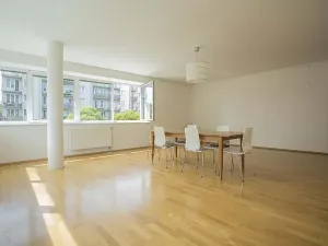 Pronájem bytu 3+1, Praha - Strašnice, Na palouku, 100 m2