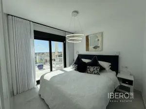 Prodej bytu 3+kk, Orihuela, Španělsko, Paseo Marítimo de Playa Flamenca, 110 m2