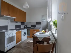 Pronájem bytu 1+1, Praha - Kyje, Sklenská, 25 m2