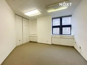 Pronájem kanceláře, Praha - Nové Město, Na Moráni, 36 m2