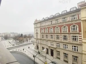 Pronájem kanceláře, Praha - Nové Město, Na Moráni, 36 m2