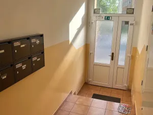 Prodej bytu 3+kk, Karlovy Vary, Závodu míru, 66 m2