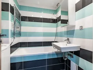 Pronájem bytu 1+1, Chomutov, Grégrova, 42 m2