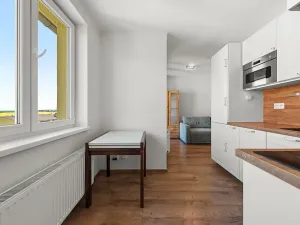 Pronájem bytu 2+kk, Klecany, V Honech, 36 m2