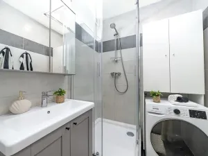 Prodej bytu 2+1, Praha - Vokovice, Syrská, 52 m2