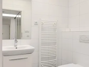 Pronájem bytu 3+kk, Praha - Karlín, Sokolovská, 62 m2