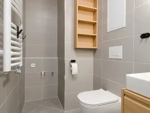Pronájem bytu 2+kk, Praha - Prosek, Čakovická, 55 m2