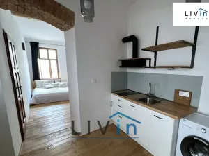 Pronájem bytu 1+1, Olomouc, Kapucínská, 23 m2